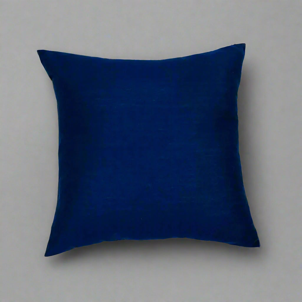 Bird Cushion Cover 16x16 – Green Silk & Cotton Decorative Throw Pillow